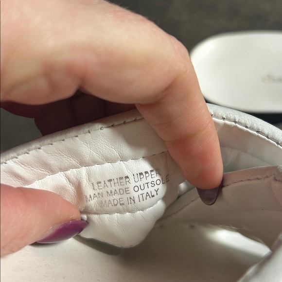 Charles David white padded criss-cross slide sandals. Leather Women’s 36 - Picture 3 of 6